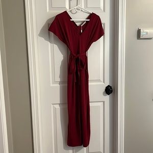 V neck jumpsuit with pockets